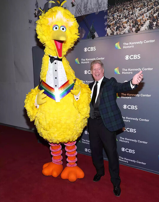  Big Bird at 45th Kennedy Center Honors red carpet look
