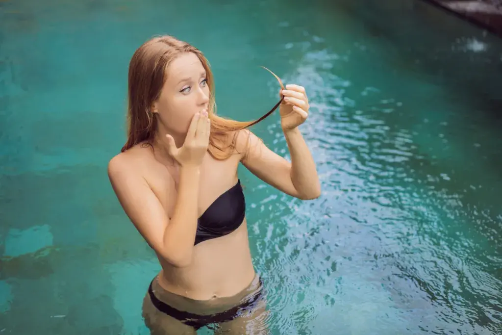 Best Way to Remove Chlorine Smell from Hair: Proven Solutions