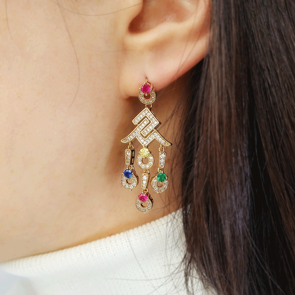 earrings with gold and colorful dimond