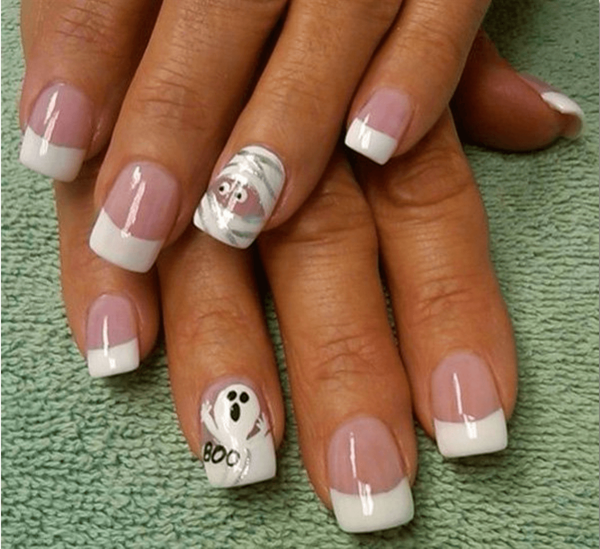 simple halloween nails