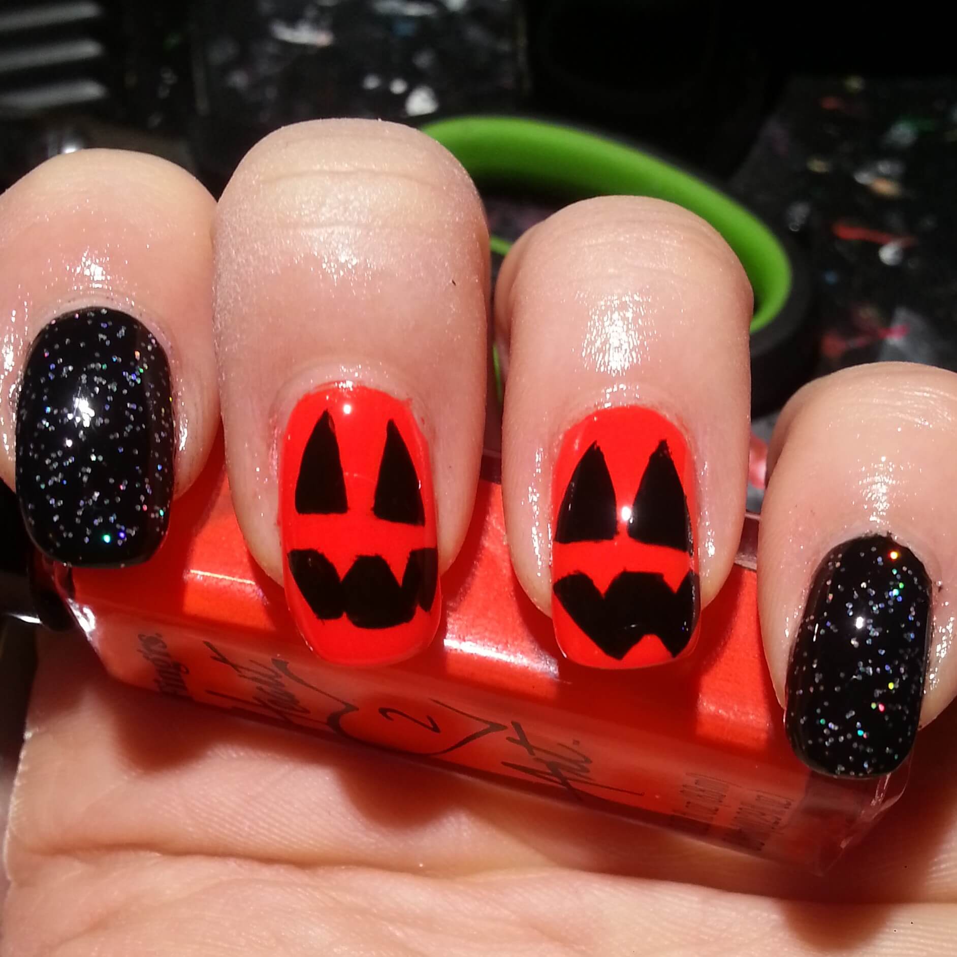 stylish halloween nail ideas