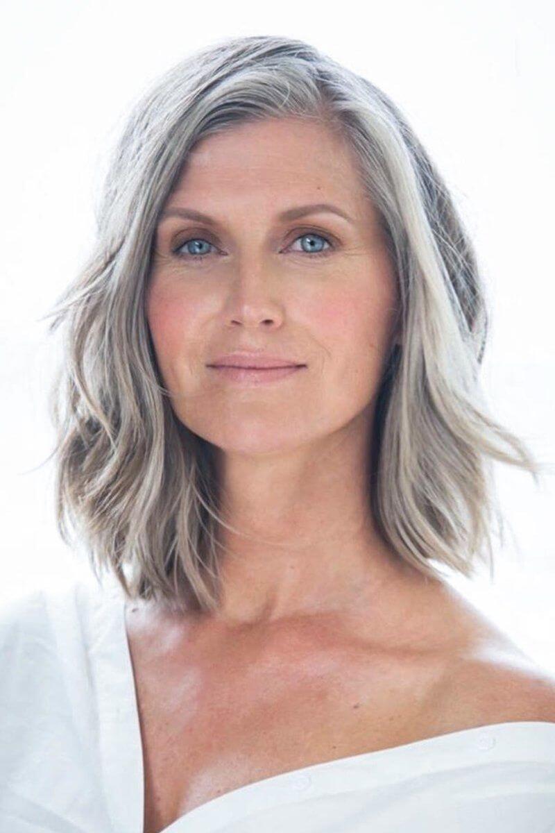 short hairstyles for older women over 50