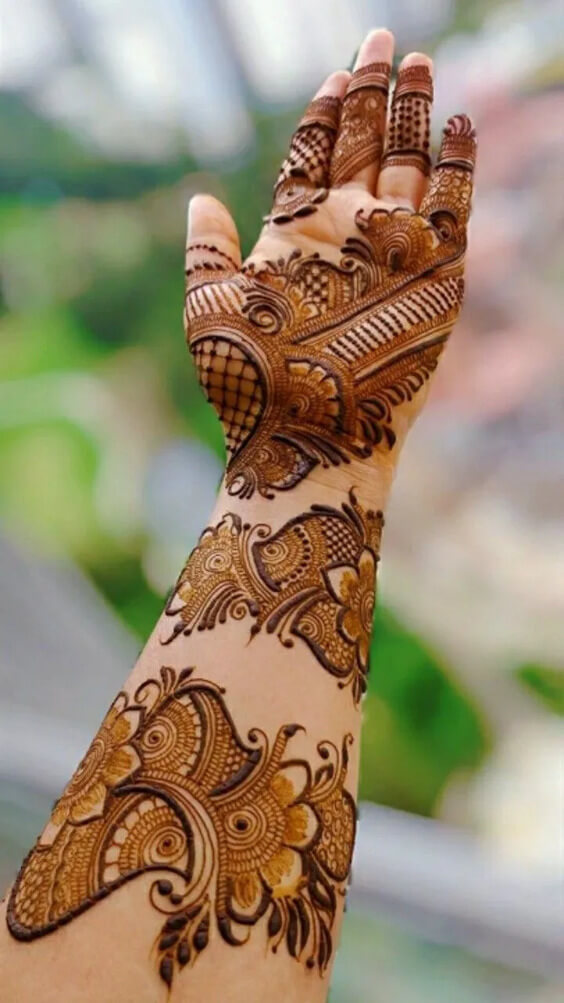 Intricate Easy Simple Mehendi Design