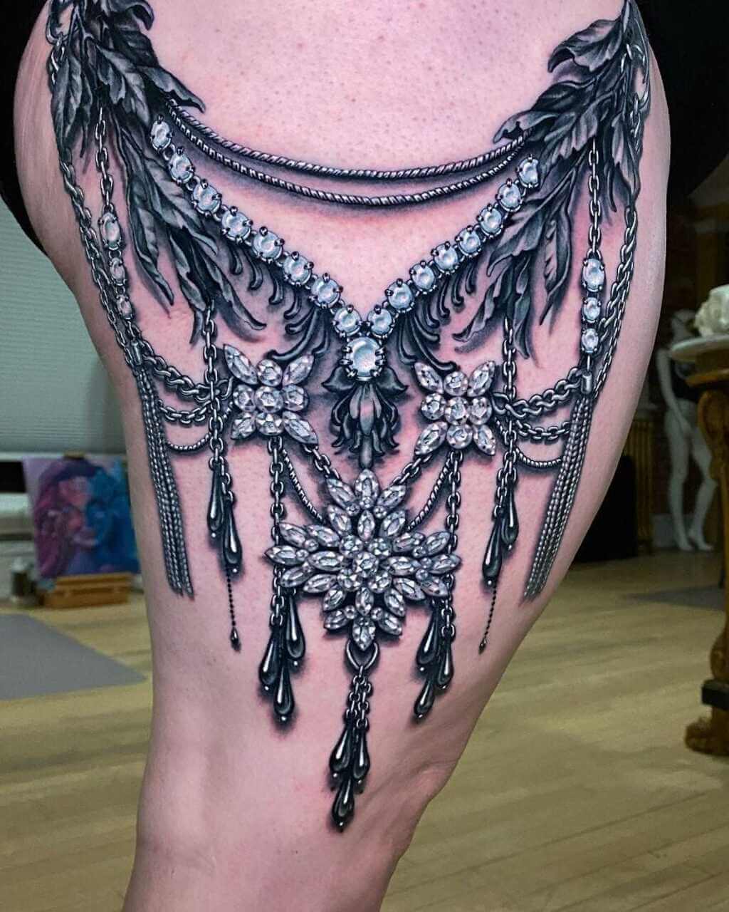 Ornament Classy Side Thigh Tattoo