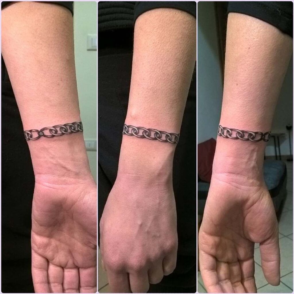 female wrist tattoo