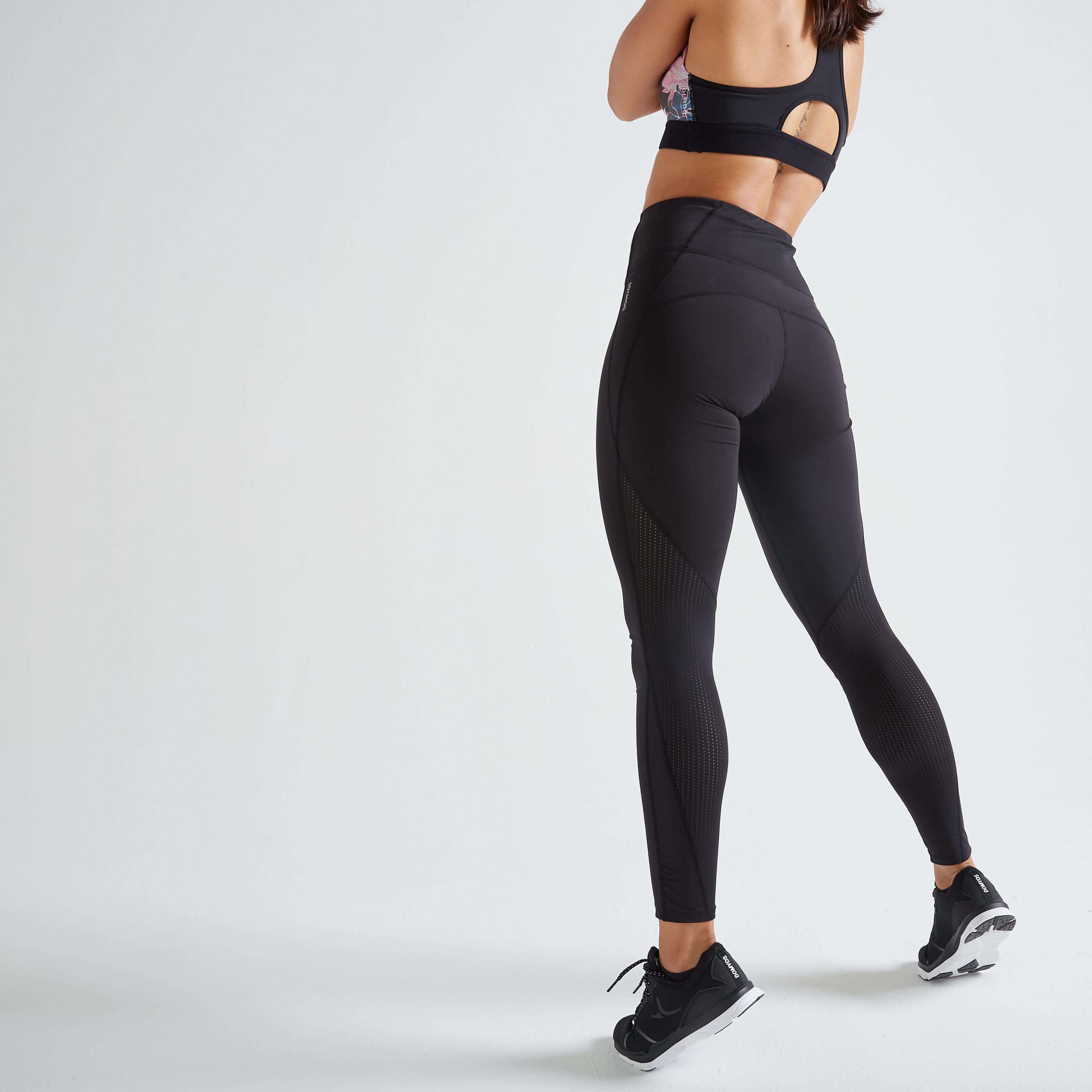 trending workout clothes