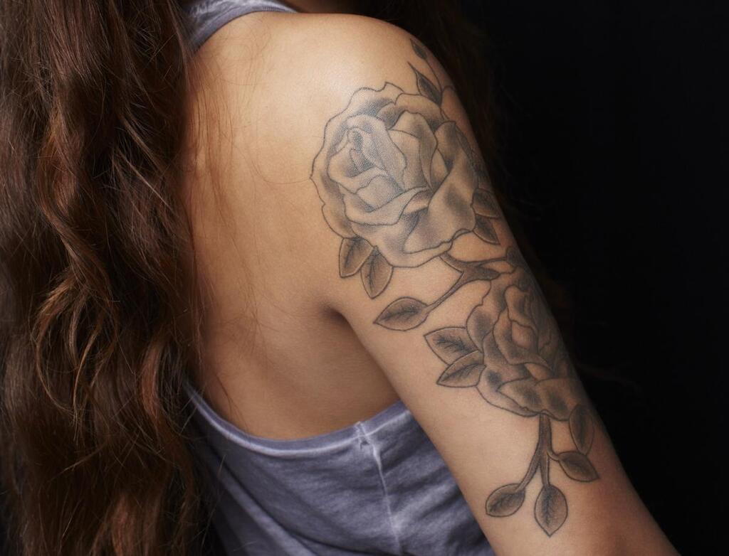 Rose tattoo design sketch | Rose drawing tattoo, Rose tattoo design, Roses  drawing