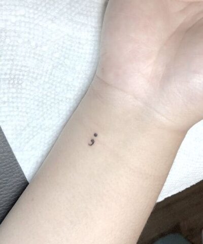 15+ Small Tattoo Ideas With Meaning For Women | Fashionterest