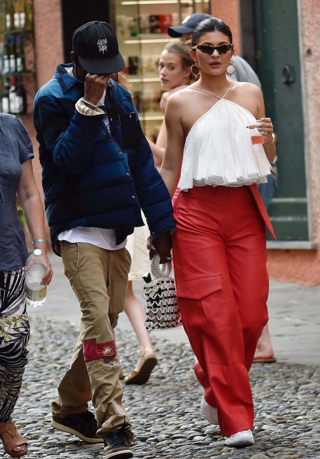 Kylie Jenner Street Style Vacay Outfit 