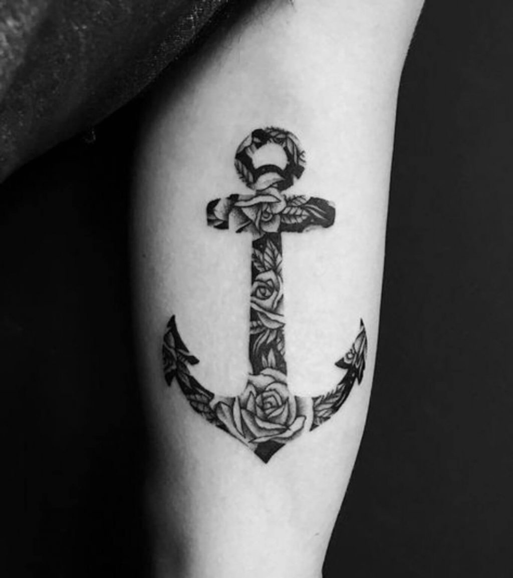 Doodled Anchor tattoo