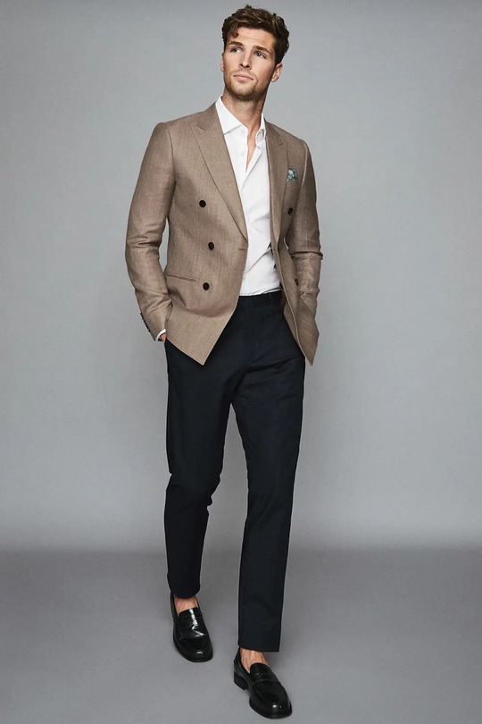 Style Tips for Men's Cocktail Attire