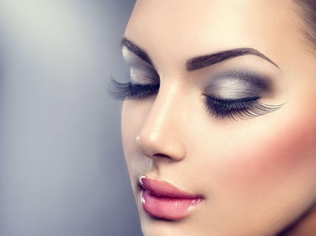Eyelash Trends Through The Ages Would You Try Them? Fashionterest