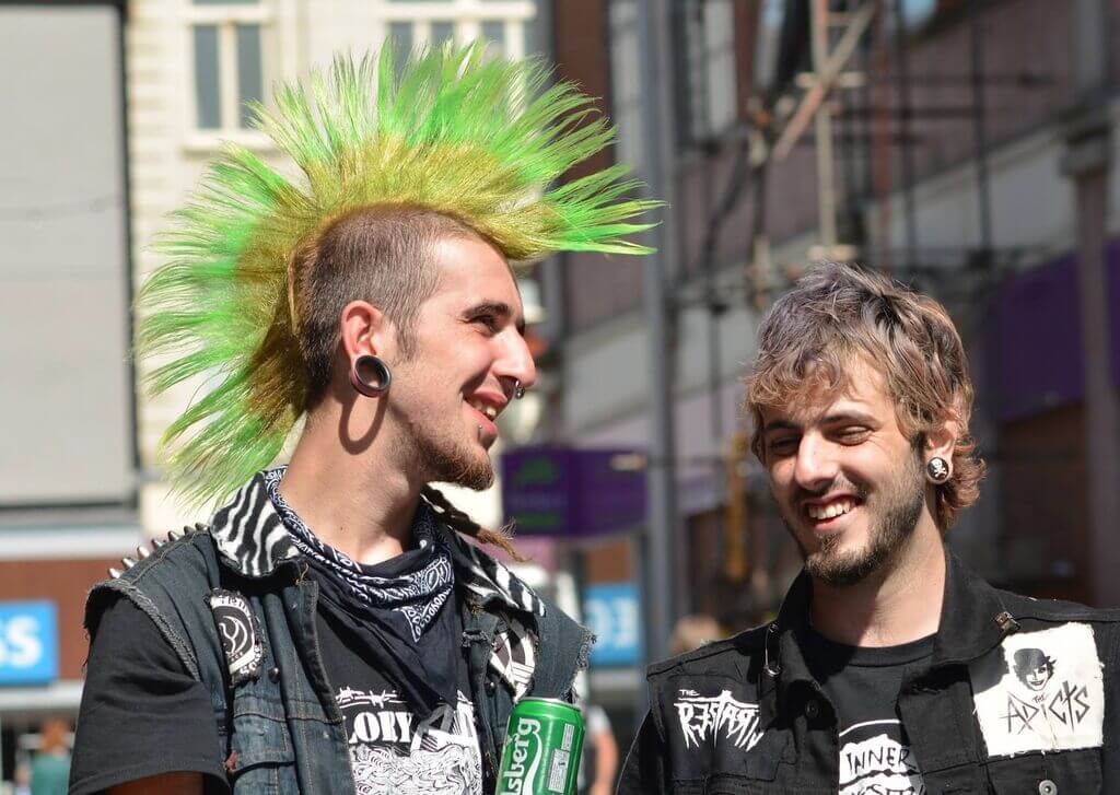 35 Best Punk Hairstyles For Guys to Turn Heads in 2023