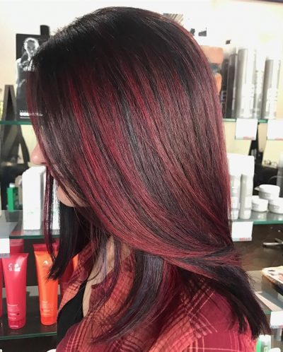 17 Amazing Burgundy Hair Color to Make an Attractive Hair