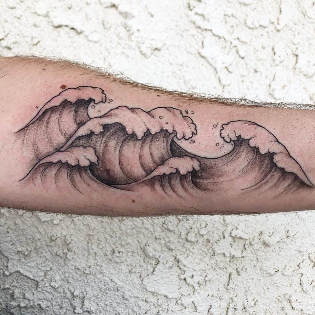 Sparkling Wave Tattoo: small tattoo ideas