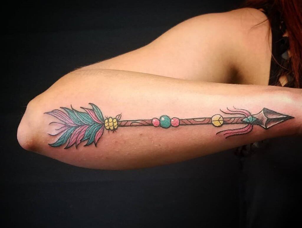 Arrow Tattoo: traditional american tattoo