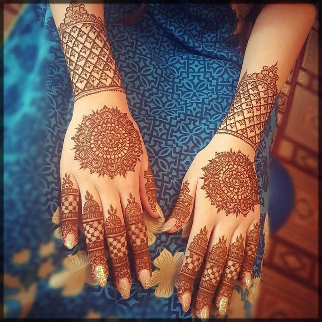 Top 23 Back Hand Mehndi Design That You Must Try In 21