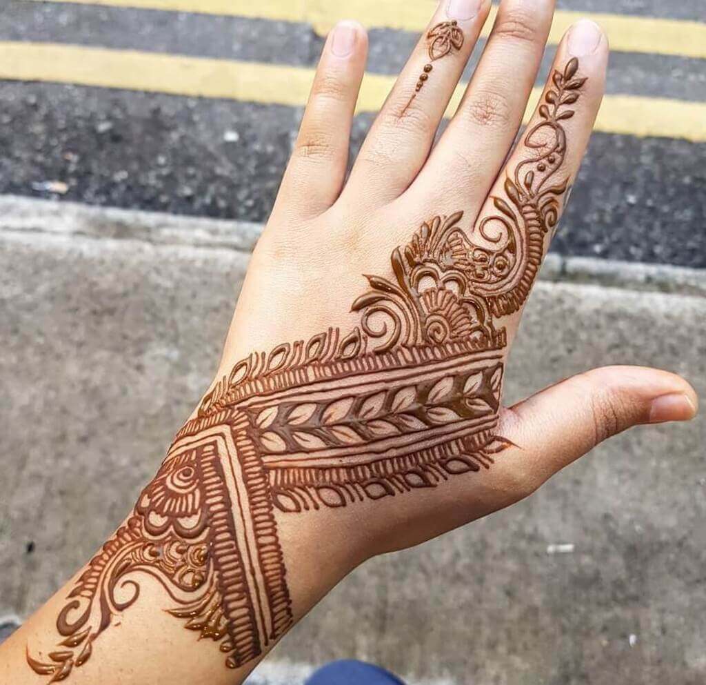 Stylish Back Hand Mehndi Designs