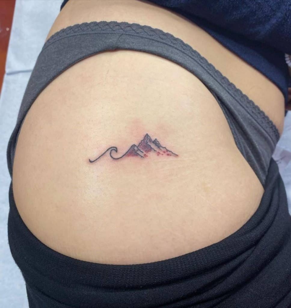 10 Hip Tattoo Ideas and Designs That You Gonna Love