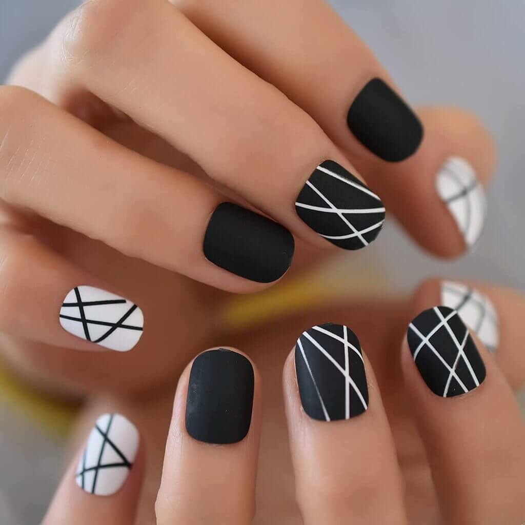 Black & White Nail Designs Ideas