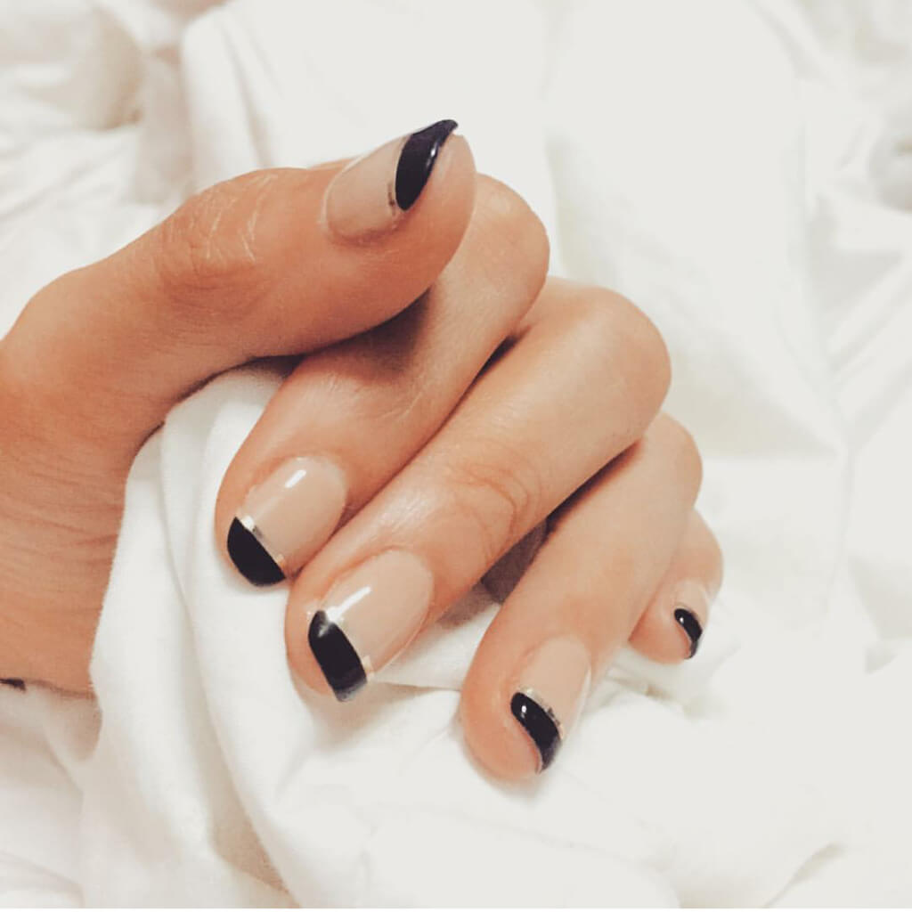 Black French nails 