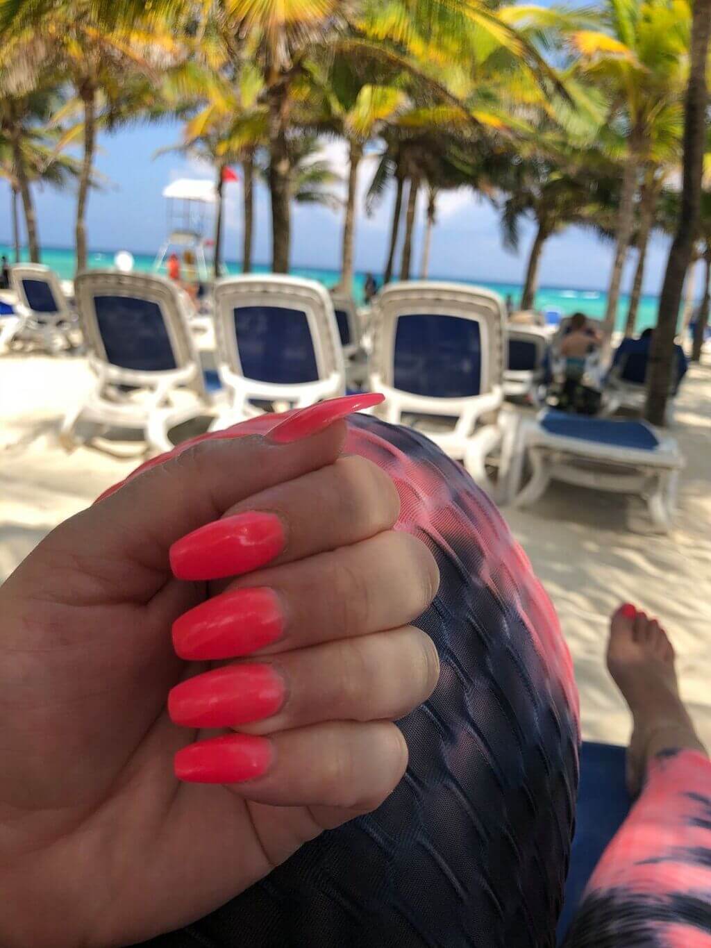 beach color nails 2022