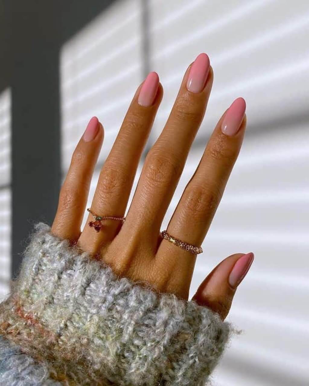light pink nails design