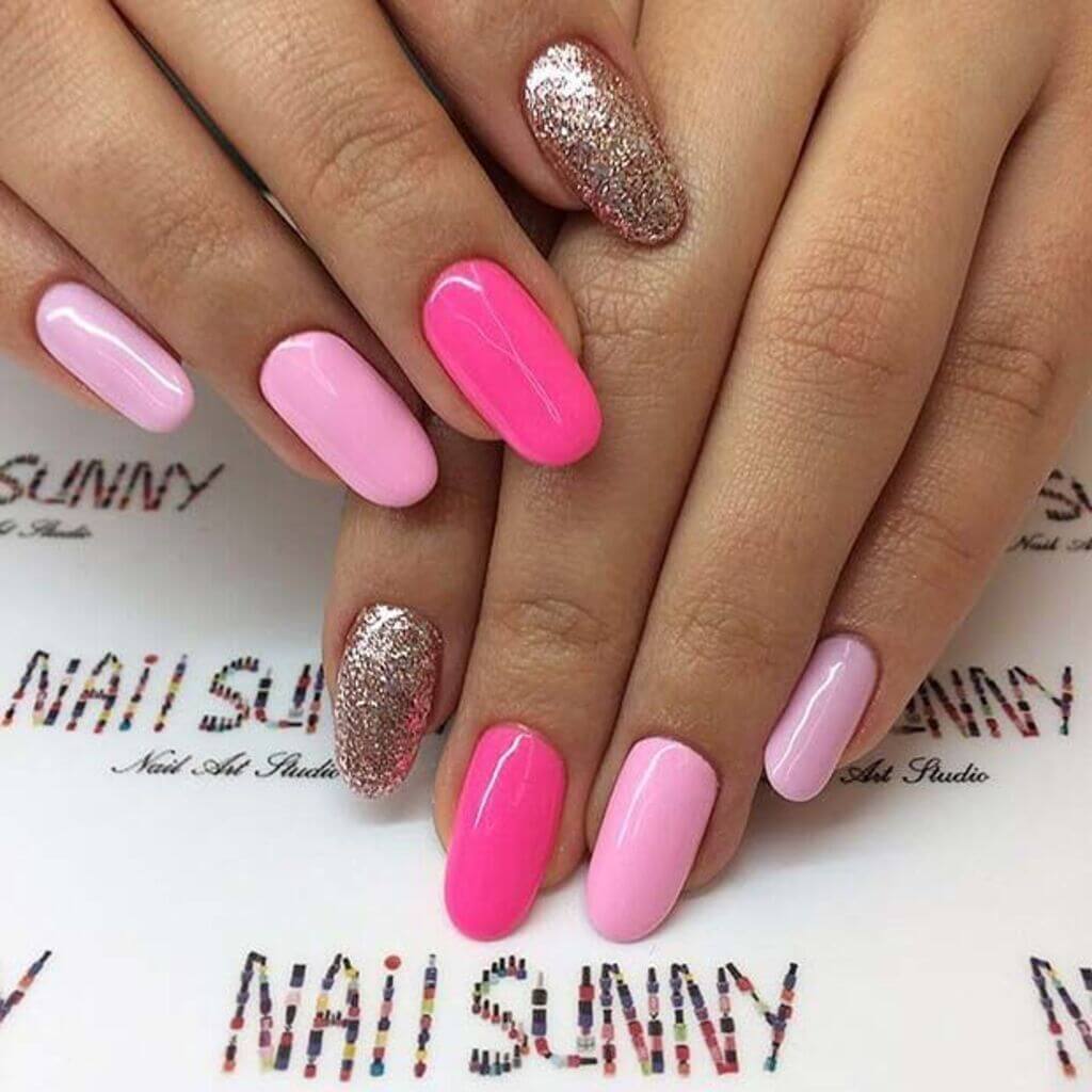 pink short nails