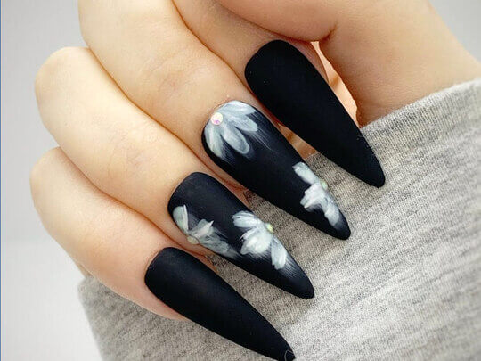 Floral Black Nails