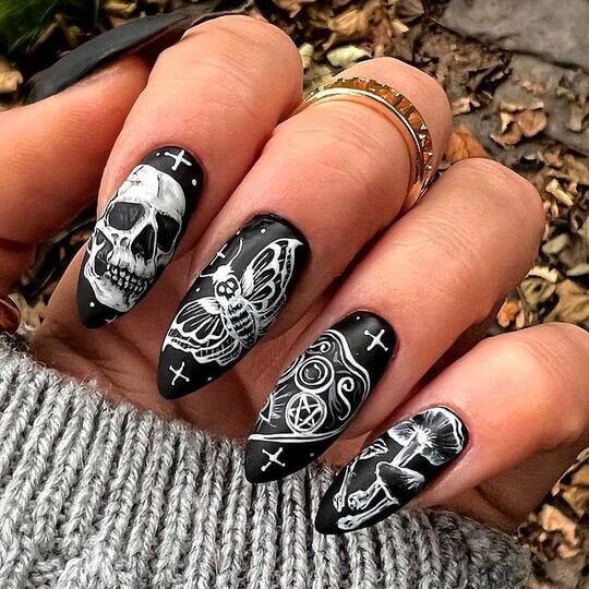 Coffin Nail with Gothic Art