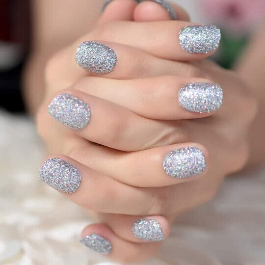Short Glitter Acrylic Nails