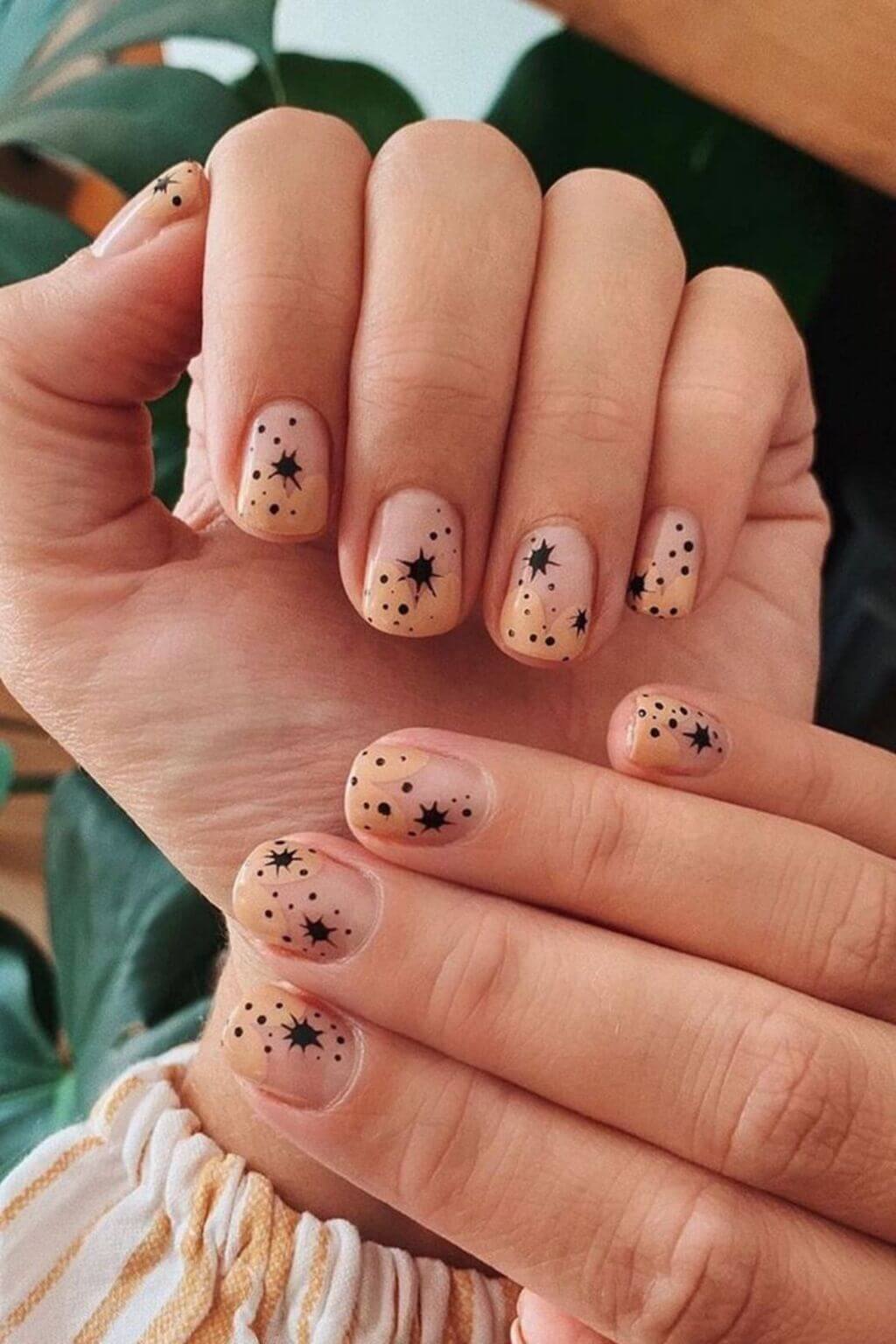 Cute Short Acrylic Nails