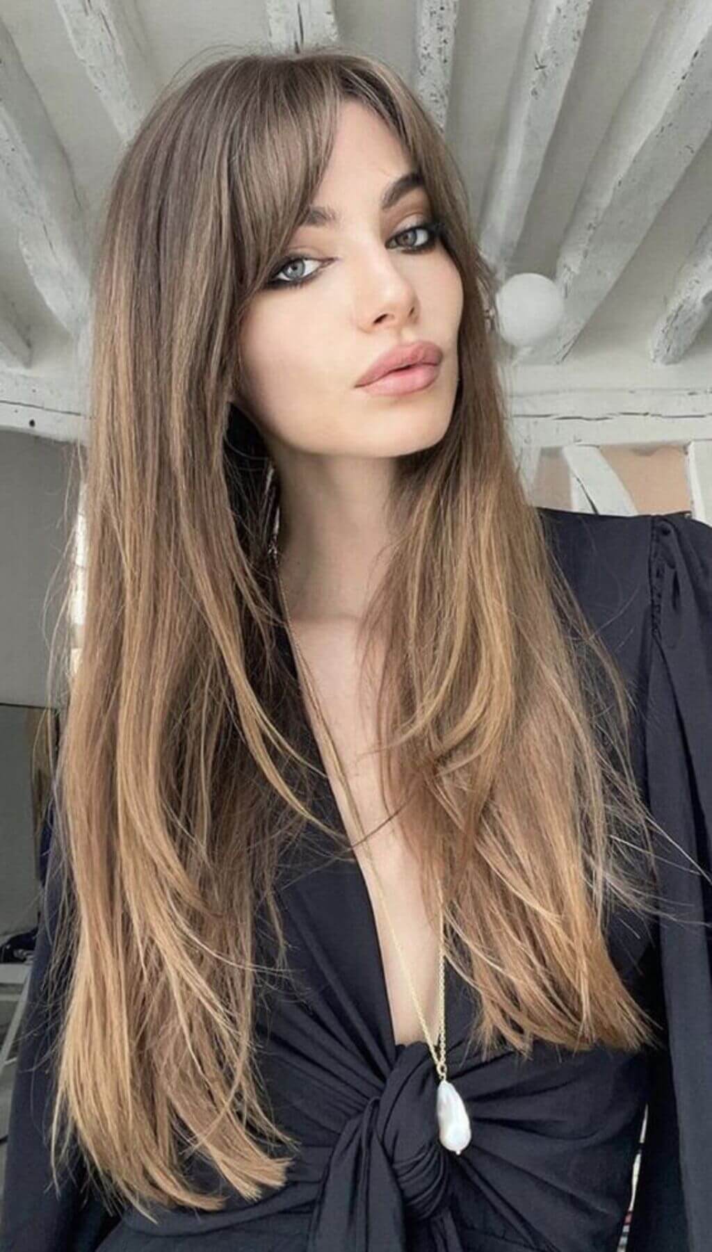 21 Best Long Hair Curtain Bangs To Look stylish in 2023!