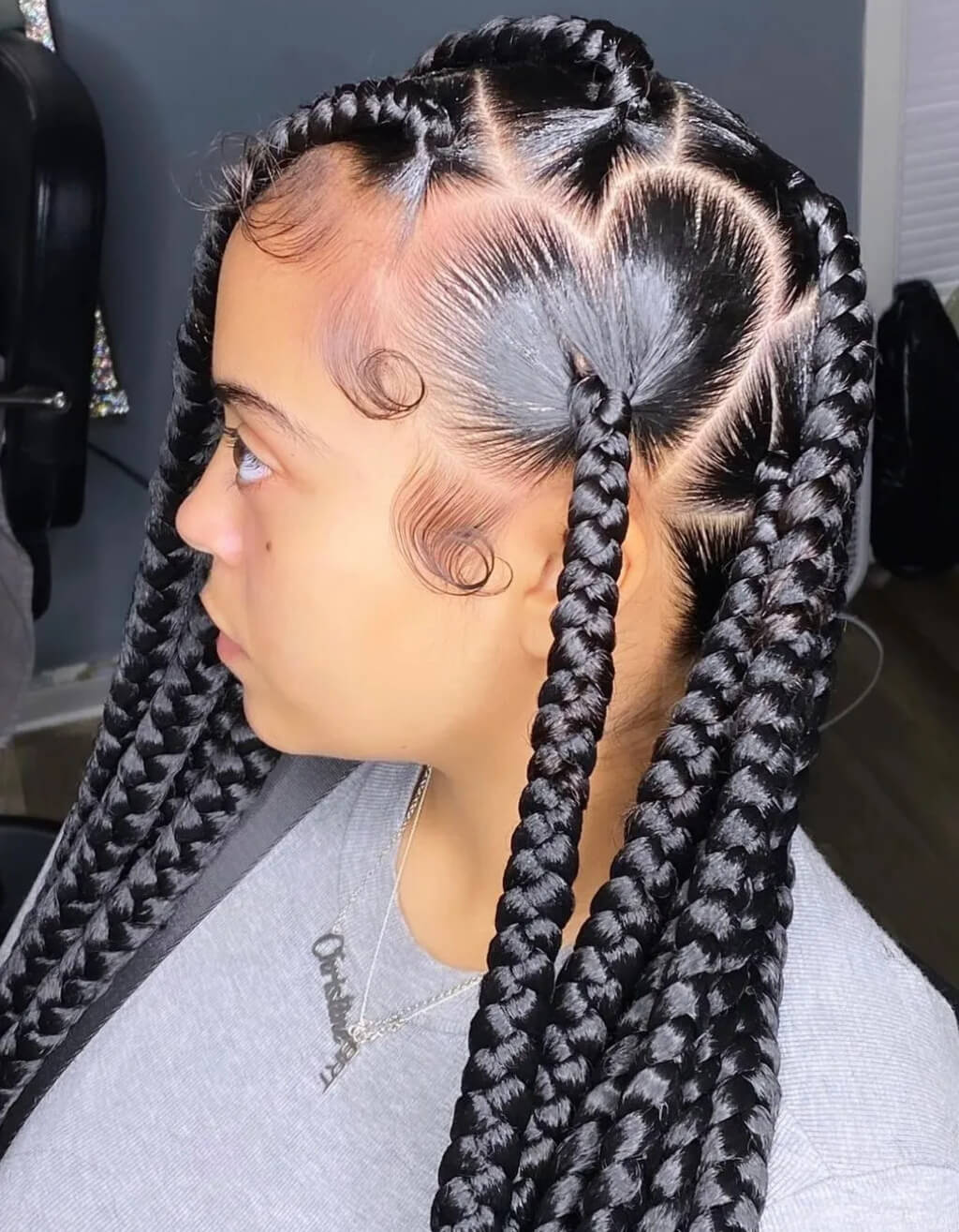 Trendy Heart-Parted Knotless Braids