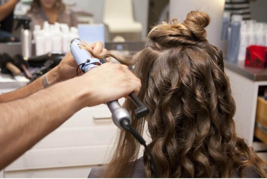 Use of a Curling Wand