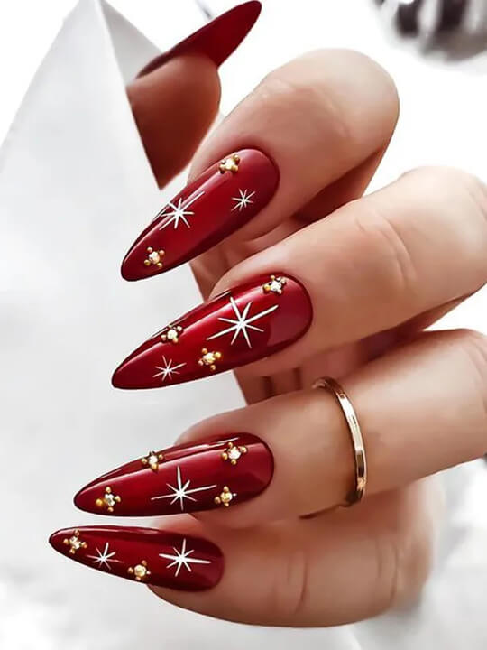 Stary Christmas Nails