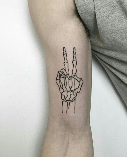 hand skeleton tattoo