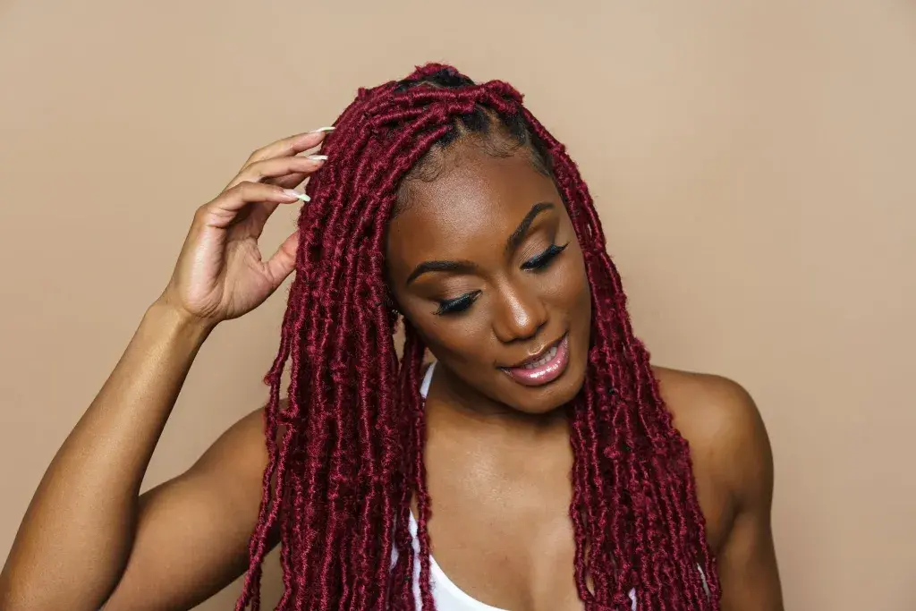 What Are Soft Locs Hairstyles? Everything You Need to Know