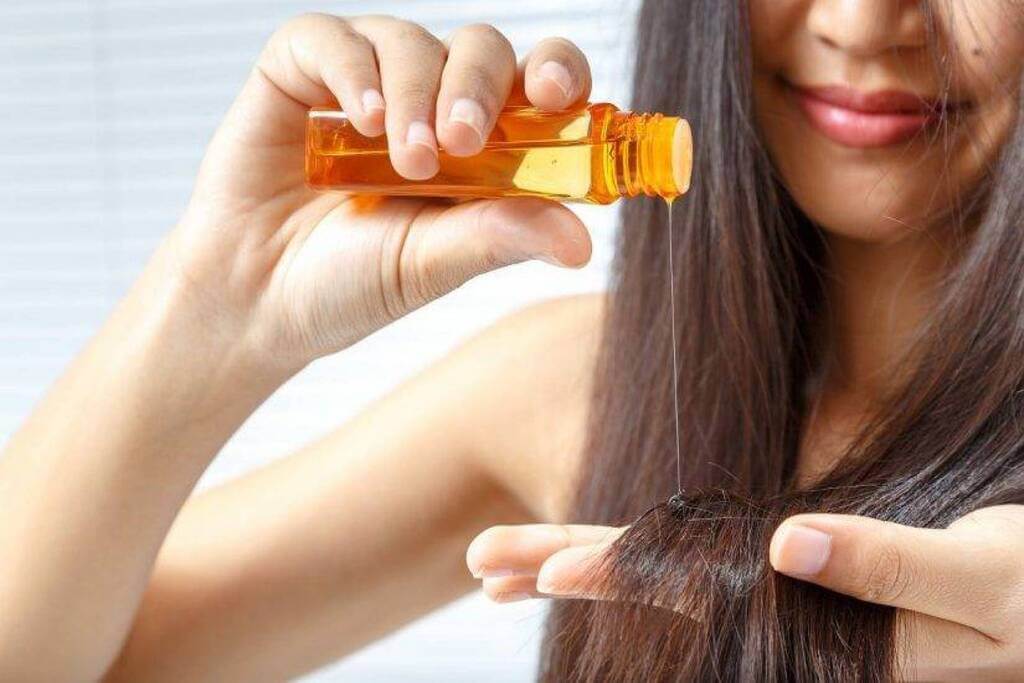 How to Use Hair Oil