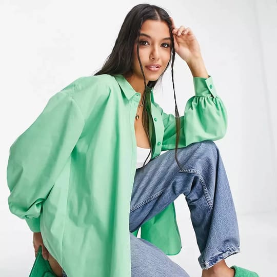oversized green shirt outfit