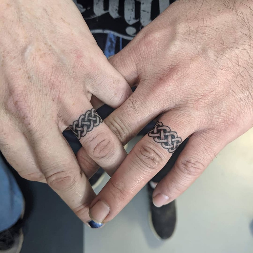 100 Unique Wedding Ring Tattoos Youll Need to See  Tattoo Me Now