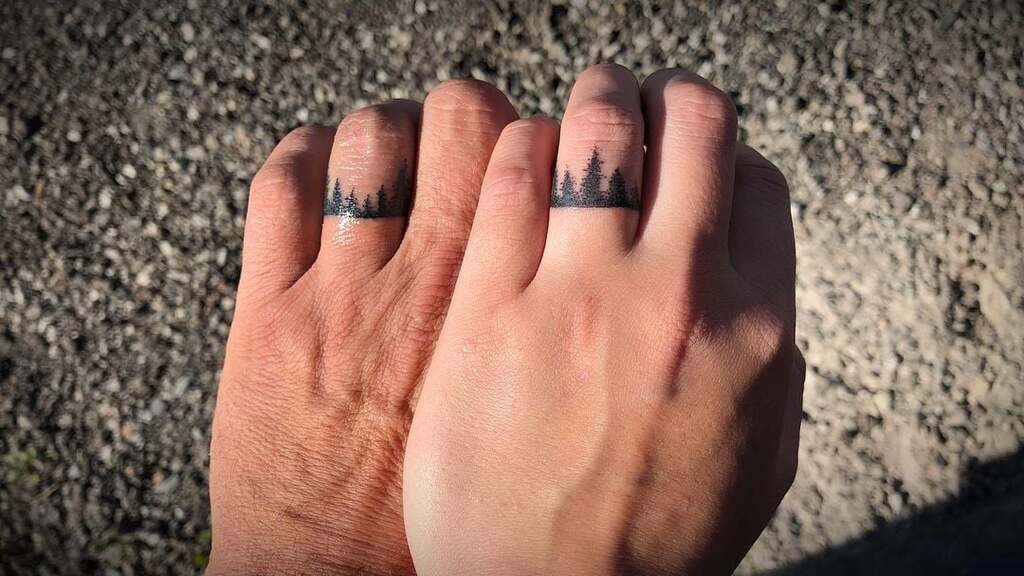 10 Best Wedding Ring Tattoo ideas