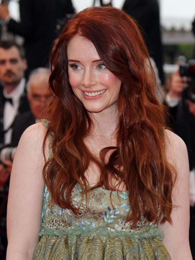 10+ MOST FAMOUS RED HAIR ACTRESSES