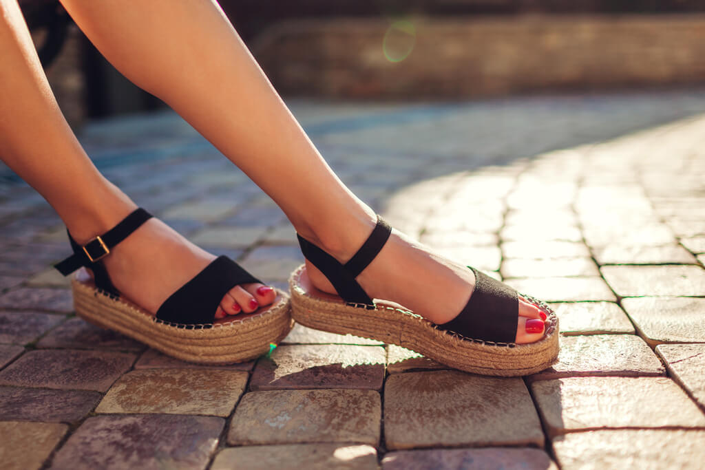 Slides and Sandals for Summer Fashion Trends