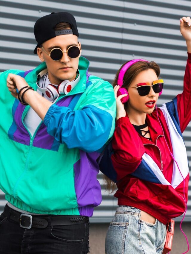 what-to-wear-to-a-90s-party-for-men-women-fashionterest