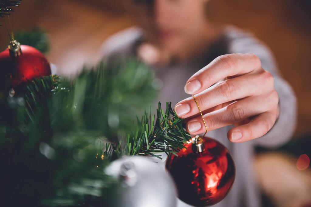 christmas tree decoration tips