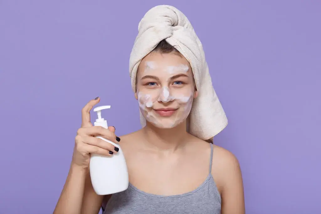 How to Find the Best Facial Cleanser for Daily Use
