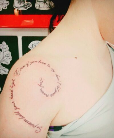 31+ Shoulder Tattoos for Women That You'll Love | Fashionterest