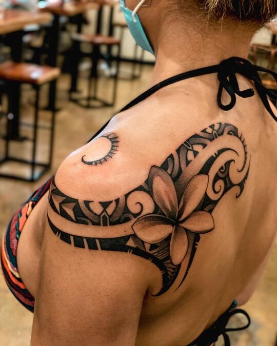 Polynesian Shoulder Tattoos for Women