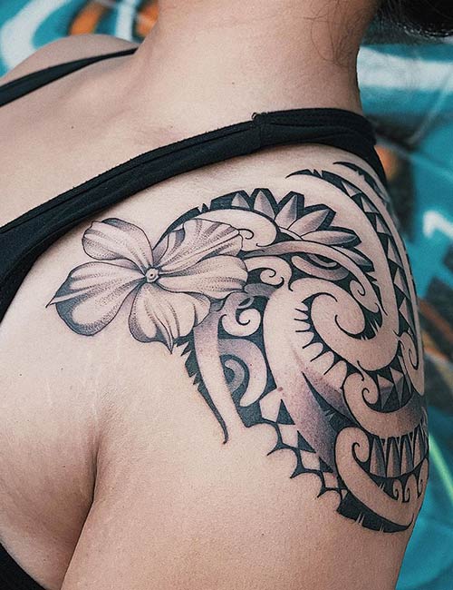 Polynesian Shoulder Tattoos for girl